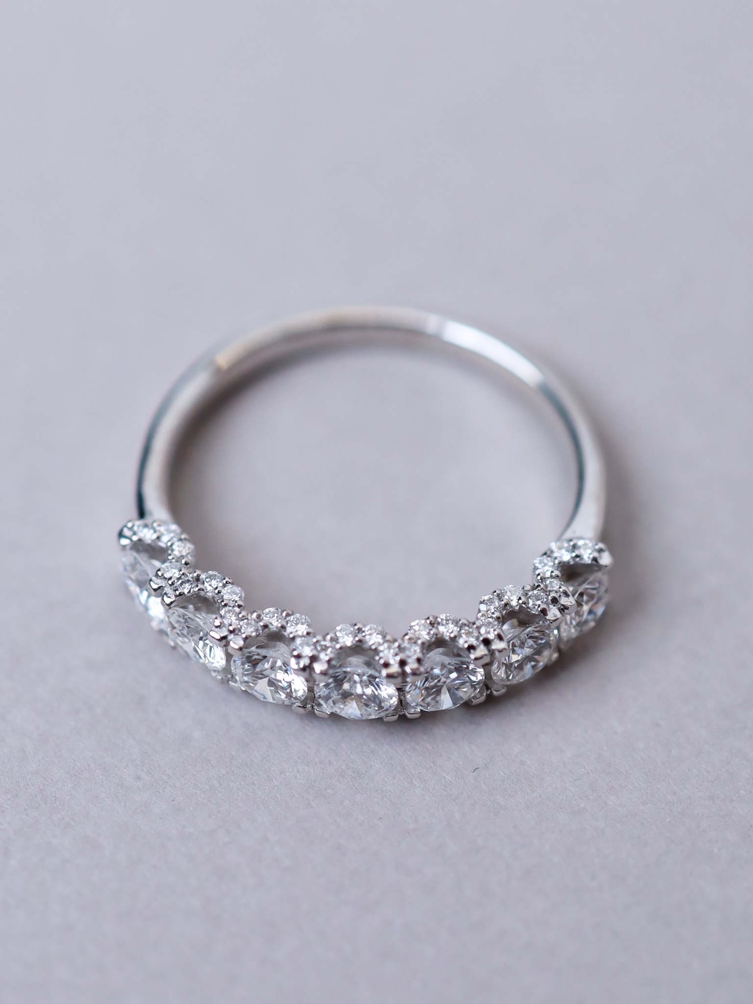 1.18 Carat Round Diamond Double-Row Ring in 18K White Gold - Image 2