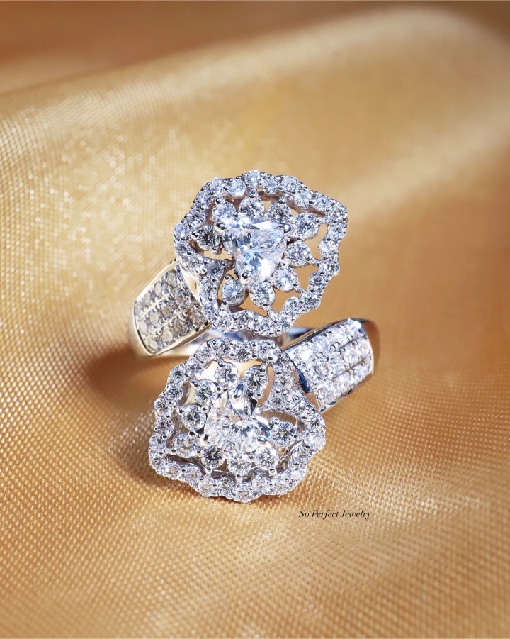 GIA-Certified Heart-Shaped Diamond Twisted Ring in 18K White Gold - Image 3