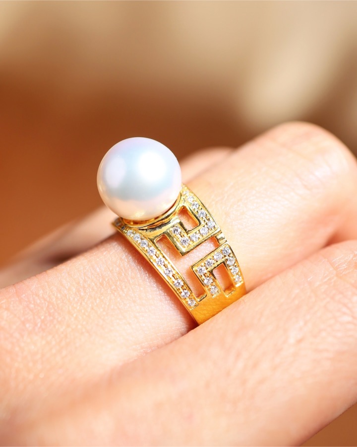 Art Deco South Sea Pearl & Diamond Ring in 18K Yellow Gold - Image 7