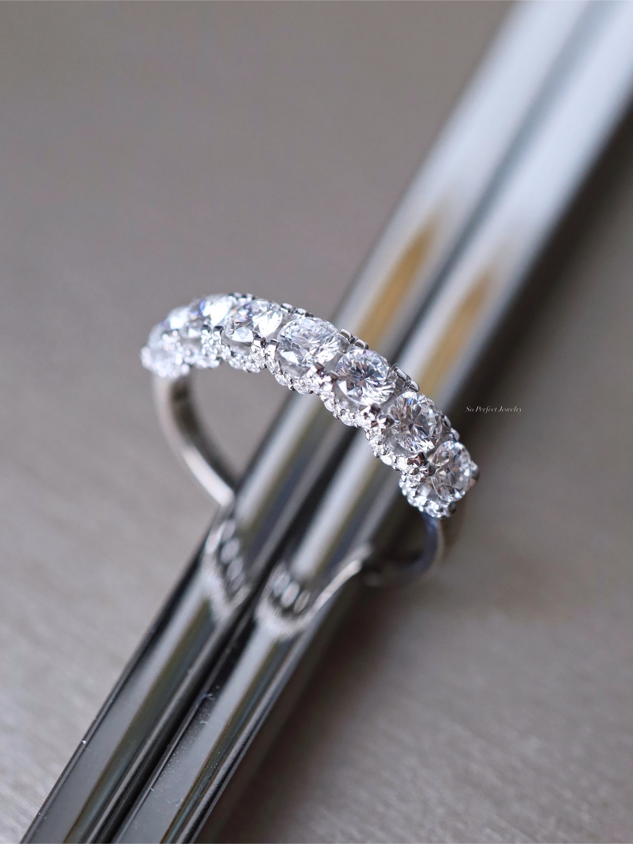 1.18 Carat Round Diamond Double-Row Ring in 18K White Gold - Image 7