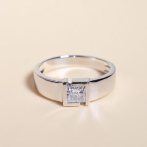 GIA-Certified 0.40 Carat Princess-Cut Diamond Unisex Ring in 18K White Gold
