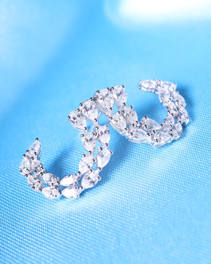 2.66 Carat Fancy-Cut Diamond Statement Earrings in 18K White Gold - Image 5