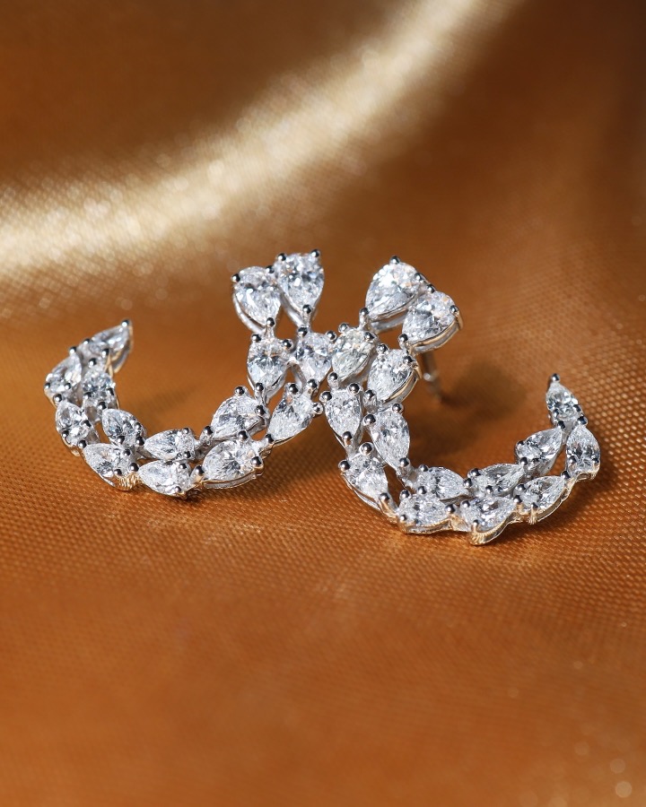2.66 Carat Fancy-Cut Diamond Statement Earrings in 18K White Gold - Image 3