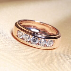 1.04 Carat Five-Stone Round Diamond Ring in 18K Rose Gold