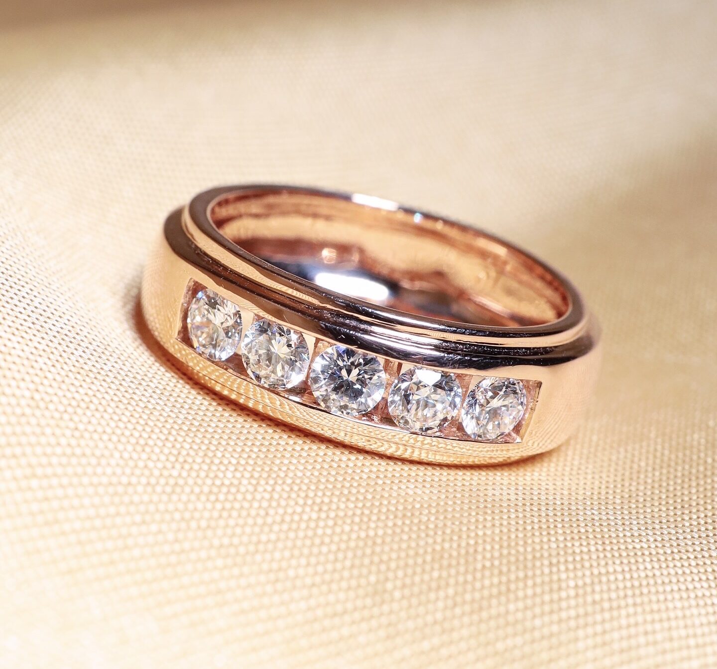1.04 Carat Five-Stone Round Diamond Ring in 18K Rose Gold