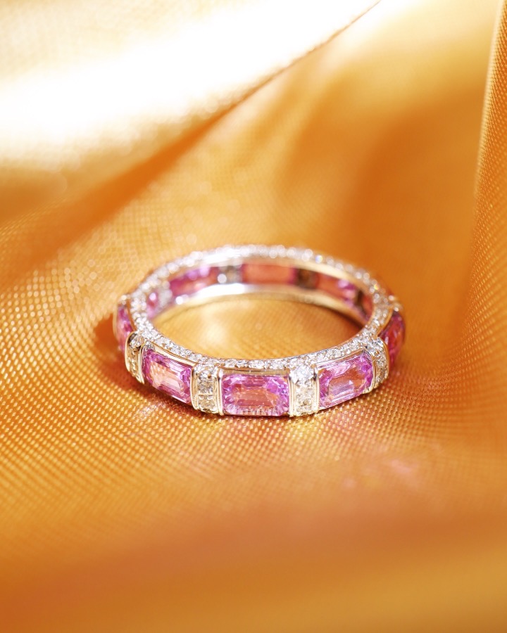3.71 Carat Ceylon Pink Sapphire and Diamond Eternity Ring in 18K White Gold - Image 9