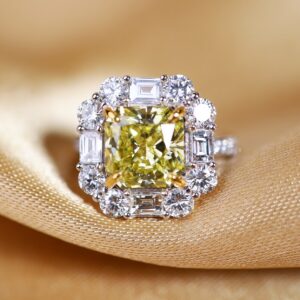2.93 Carat Fancy Light Yellow Diamond Ring in 18K White Gold