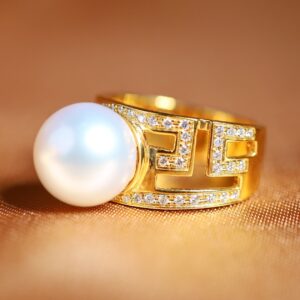 Art Deco South Sea Pearl & Diamond Ring in 18K Yellow Gold