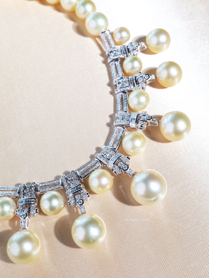 Art Deco Golden South Sea Pearl and Diamond Necklace in 18K White Gold - Image 8