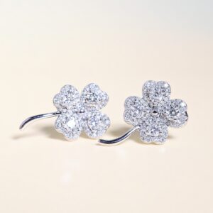 1.08 Carat Diamond Four-Leaf Clover Earrings in 18K White Gold
