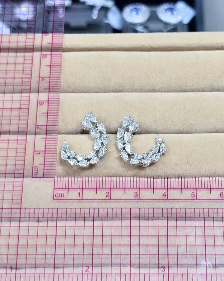 2.66 Carat Fancy-Cut Diamond Statement Earrings in 18K White Gold - Image 21