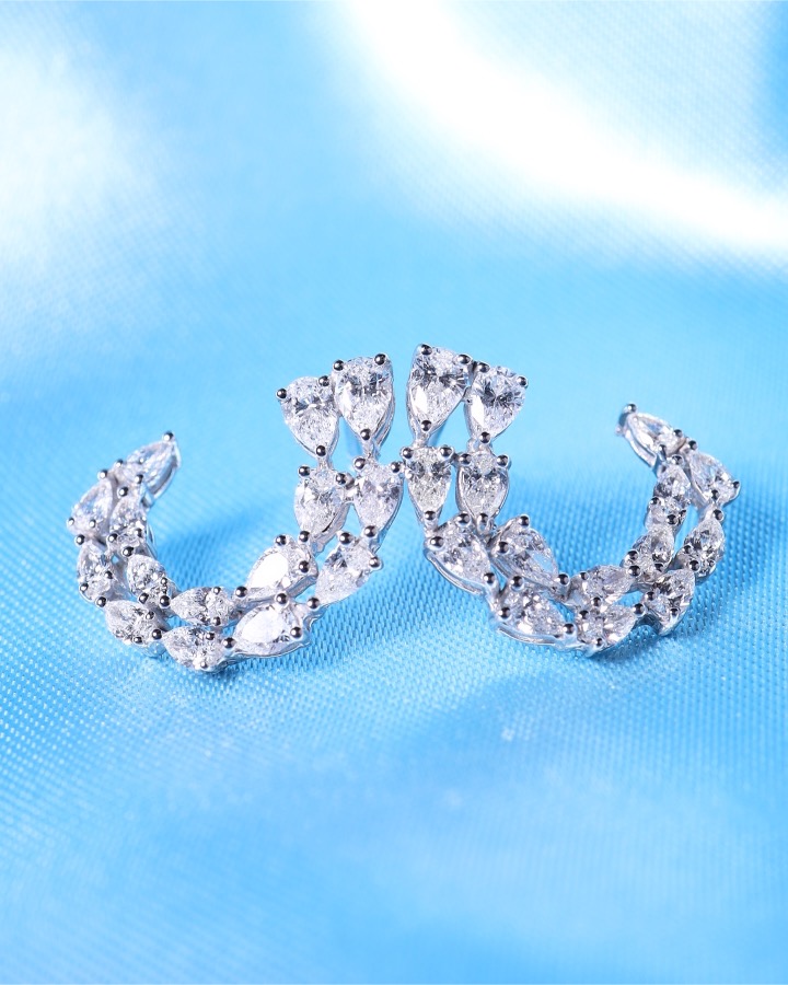 2.66 Carat Fancy-Cut Diamond Statement Earrings in 18K White Gold - Image 9