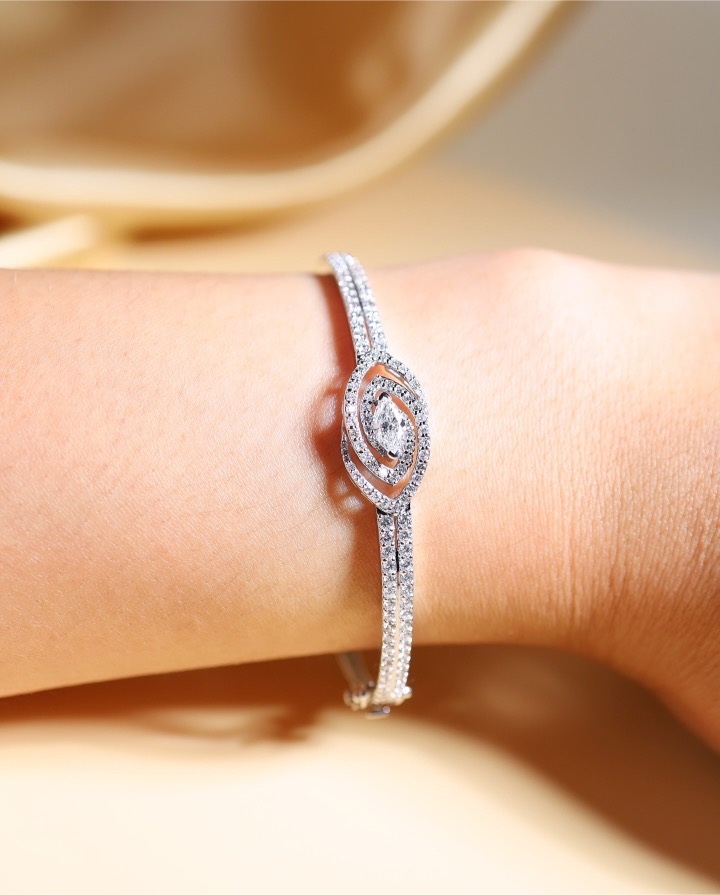1.96 Carat Marquise and Round Diamond Bangle in 18K White Gold - Image 8