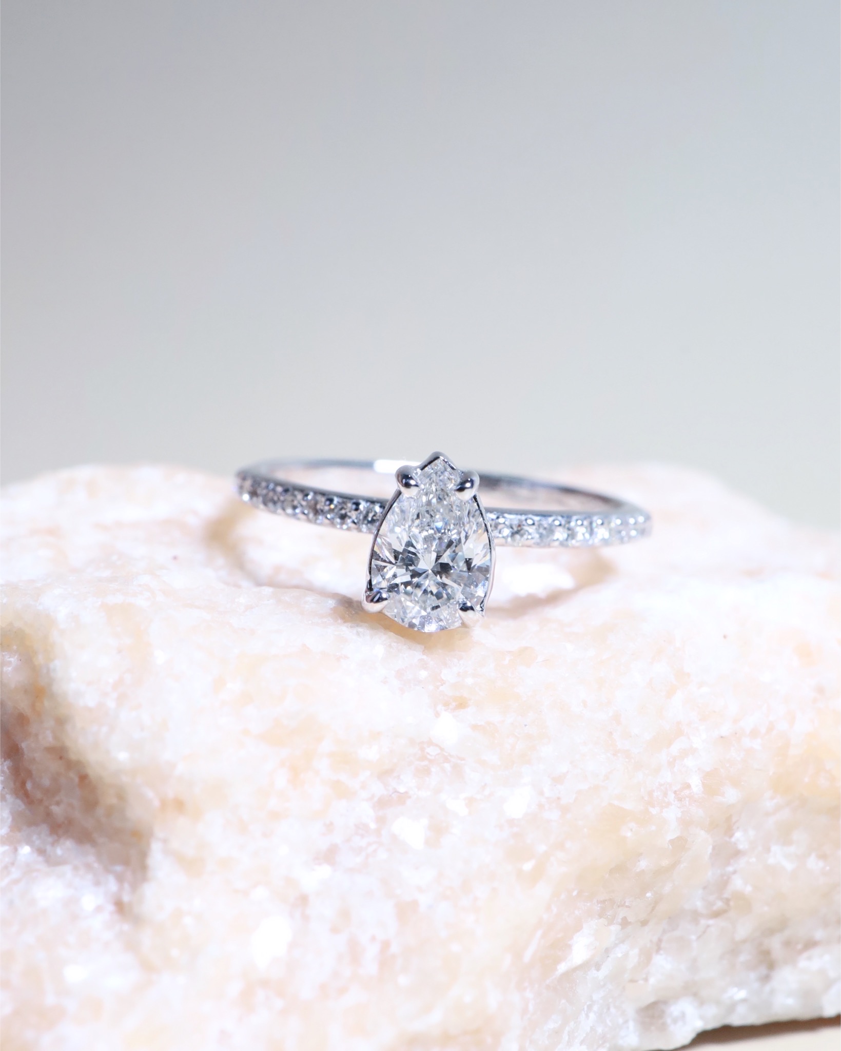 GIA-Certified 0.60 Carat Pear-Shaped Diamond Solitaire Ring in 18K White Gold - Image 8