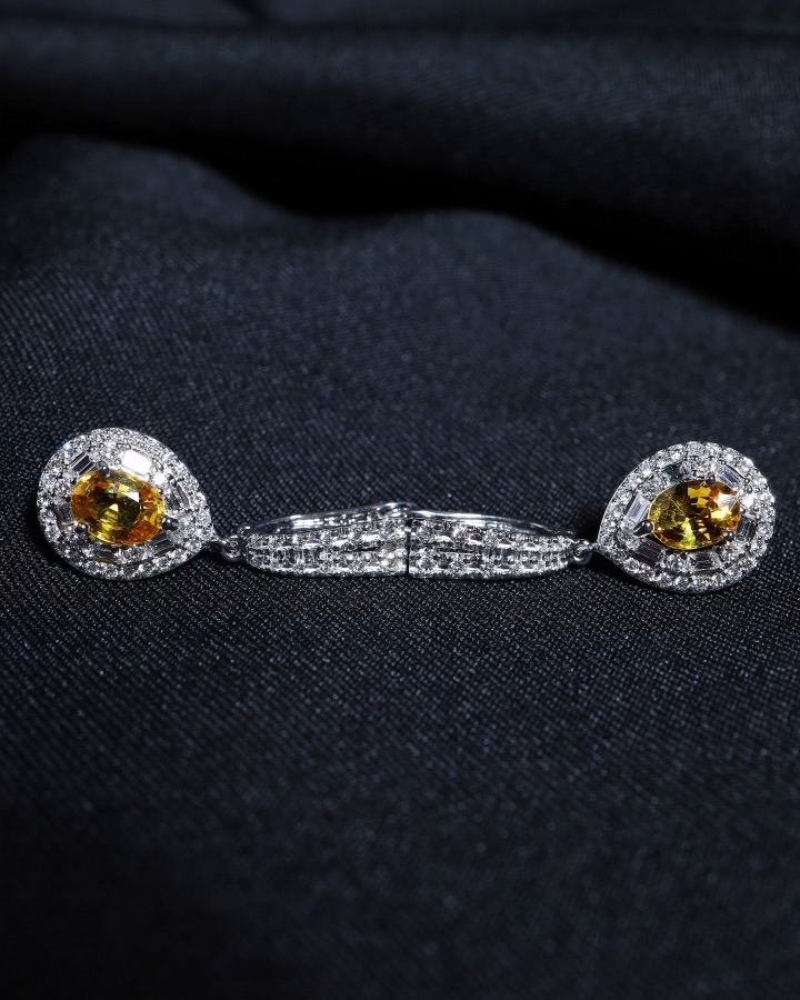 2.84 Carat Thai Yellow Sapphire and Diamond Drop Earrings in 18K White Gold - Image 7