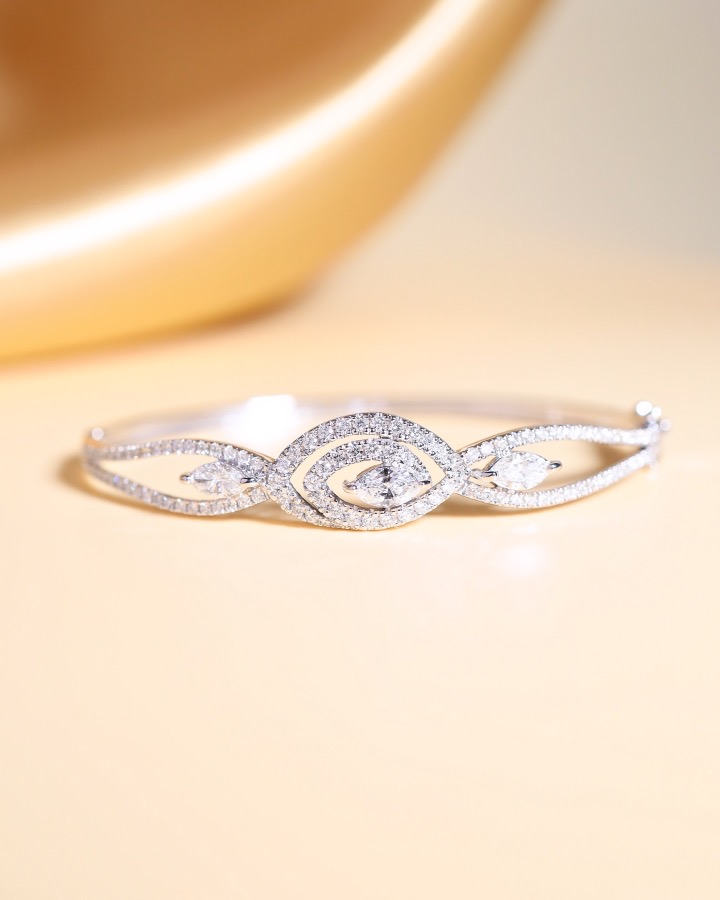 2.05 Carat Marquise and Round Diamond Bangle in 18K White Gold - Image 7