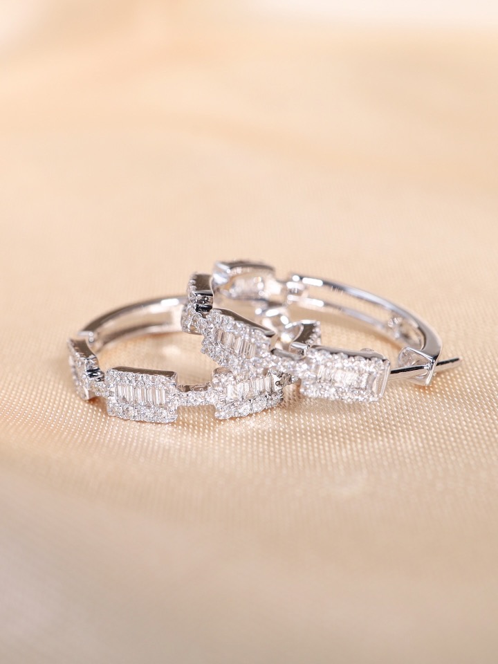 1.06 Carat Baguette and Round Diamond Geometric Hoop Earrings - Image 9