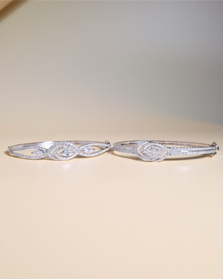 1.96 Carat Marquise and Round Diamond Bangle in 18K White Gold - Image 10