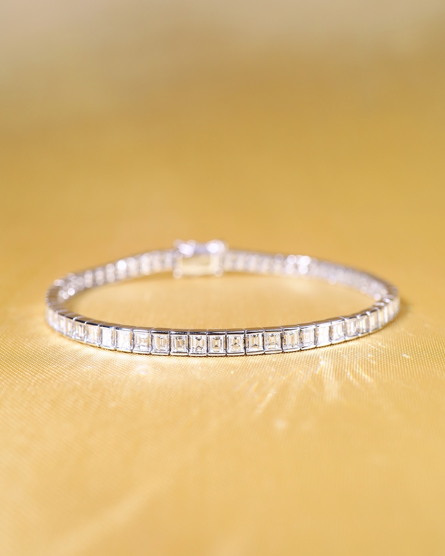 6.75 Carat Emerald-Cut Diamond Tennis Bracelet in 18K White Gold