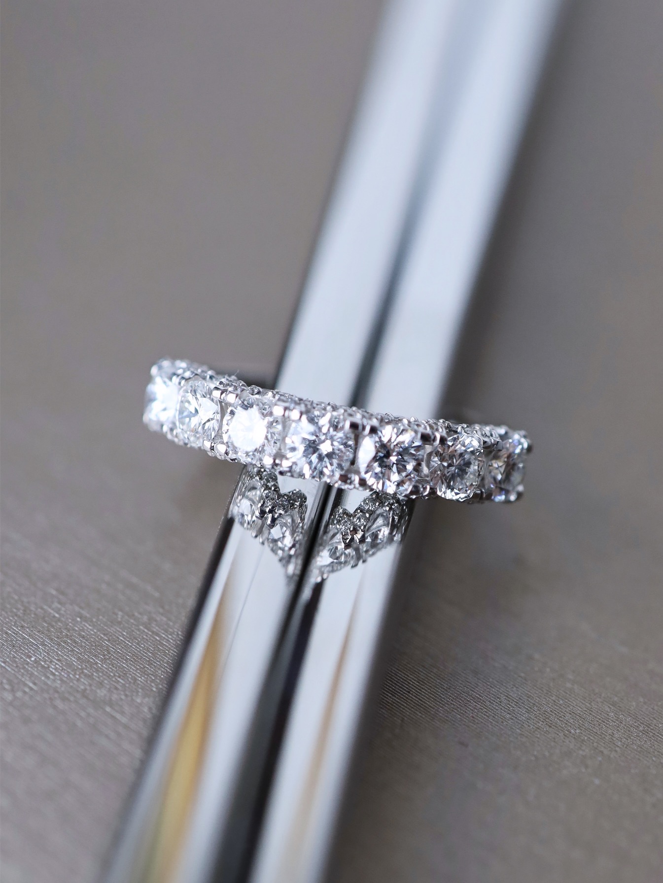 1.18 Carat Round Diamond Double-Row Ring in 18K White Gold - Image 3