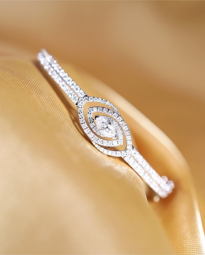 1.96 Carat Marquise and Round Diamond Bangle in 18K White Gold - Image 4