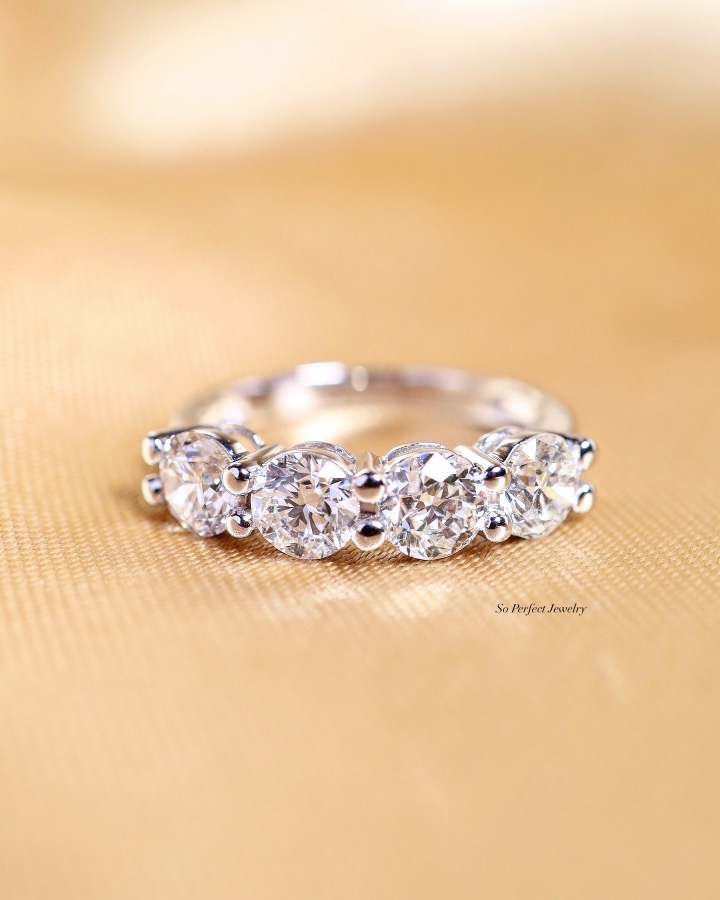 2.00 Carat Round Diamond Four-Stone Ring in 18K White Gold - Image 4