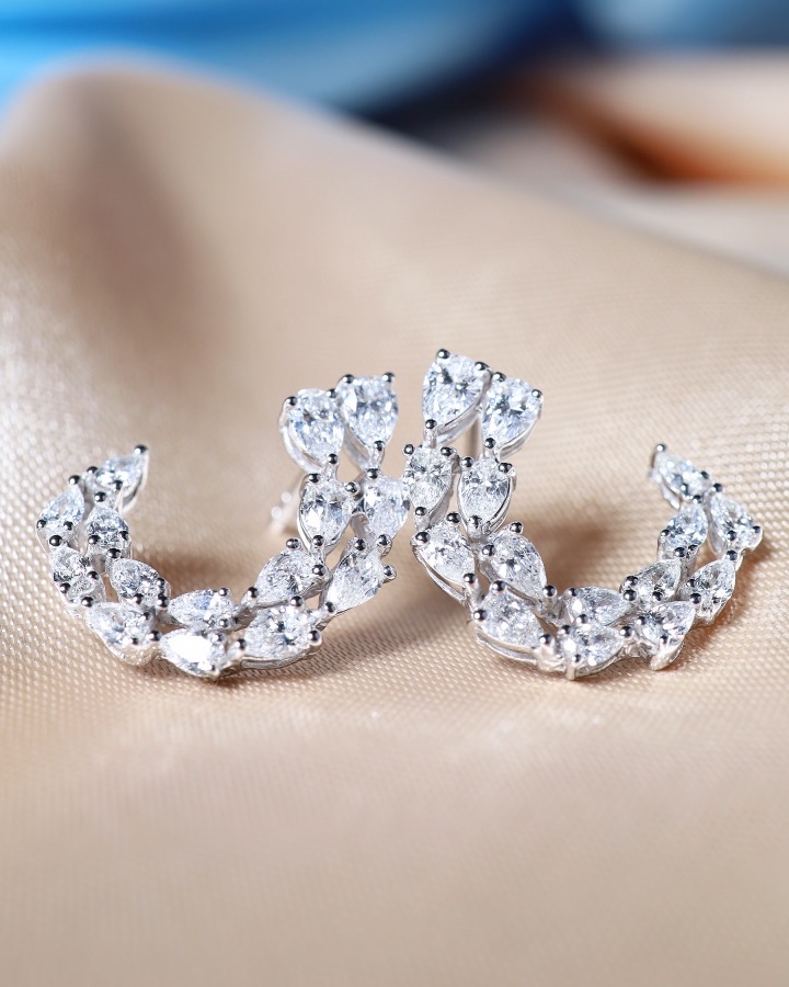 2.66 Carat Fancy-Cut Diamond Statement Earrings in 18K White Gold - Image 20