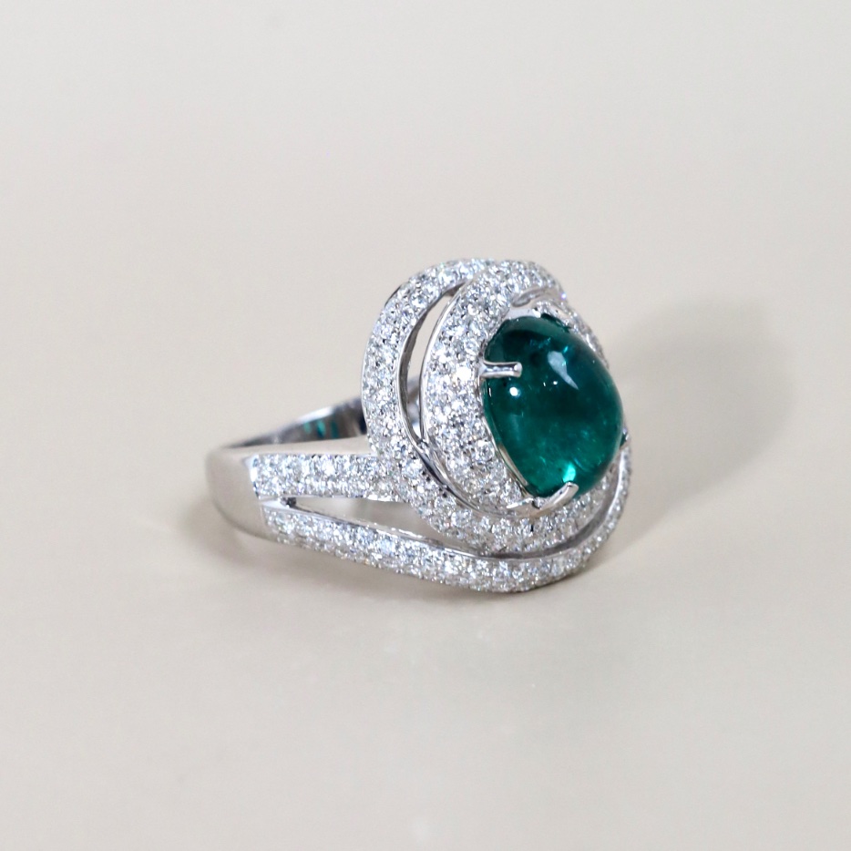 4.52 Carat Zambian Cabochon Emerald and Diamond Ring in 18K White Gold - Image 13