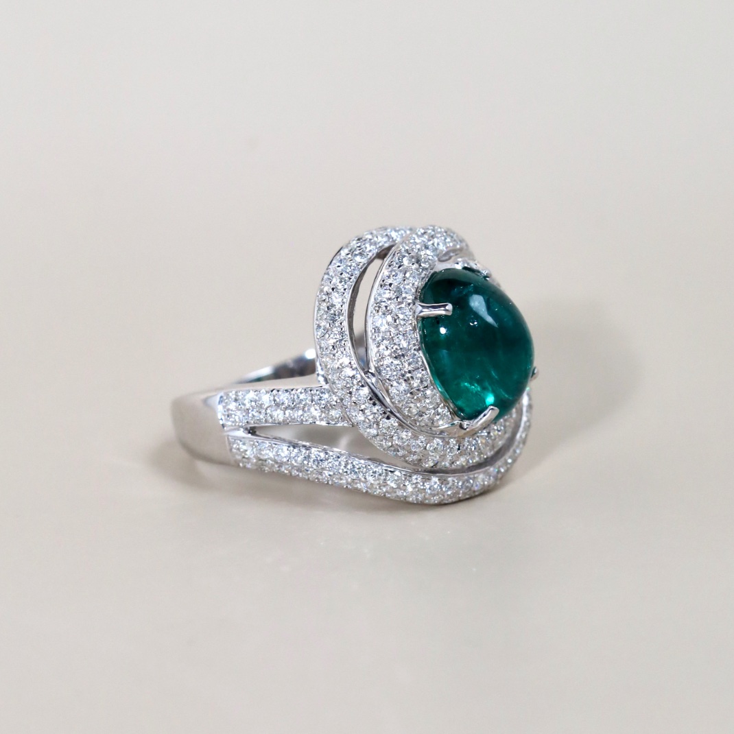 4.52 Carat Zambian Cabochon Emerald and Diamond Ring in 18K White Gold - Image 14