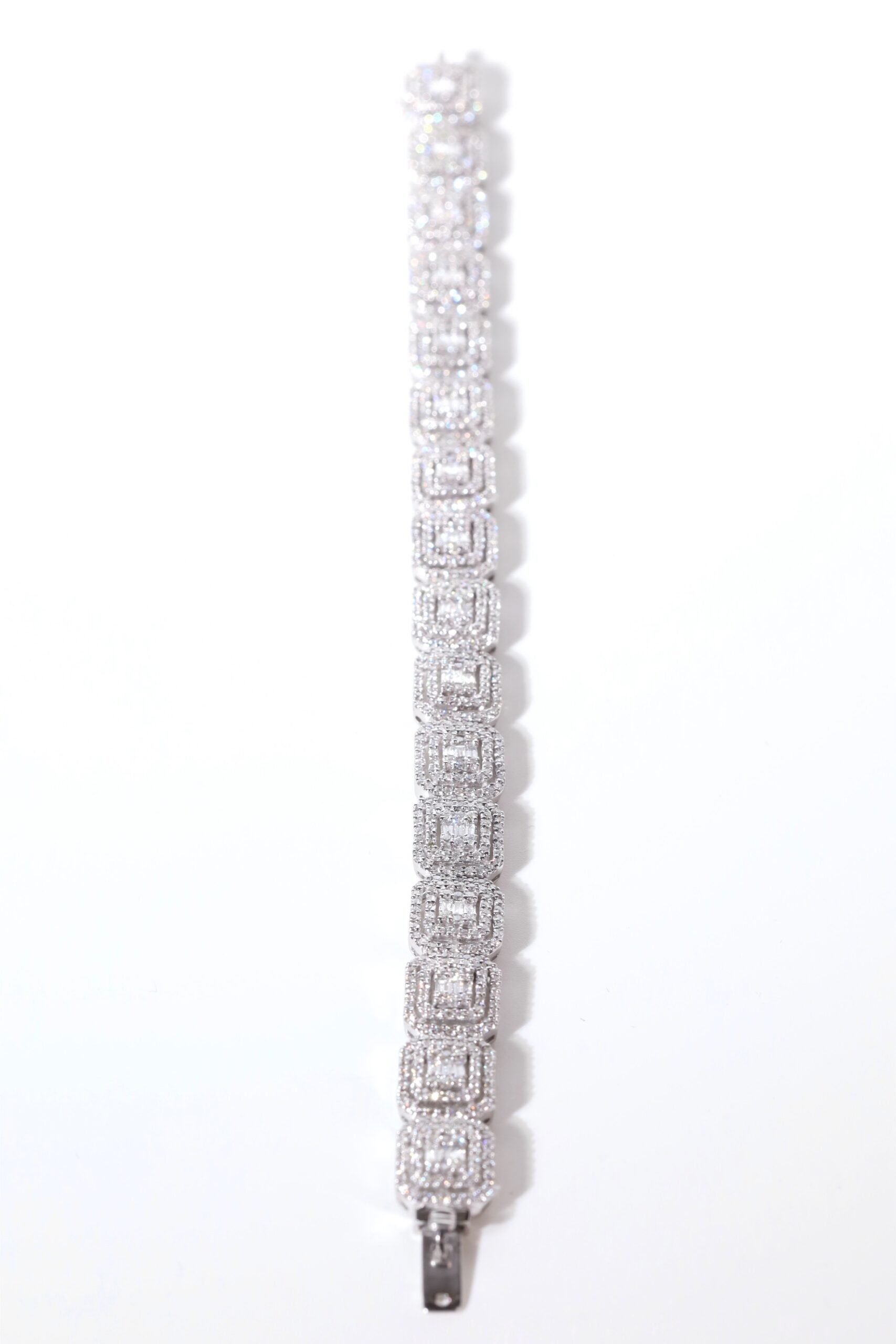 5.36 Carat Round and Baguette Diamond Illusion Bracelet in 14K White Gold - Image 17