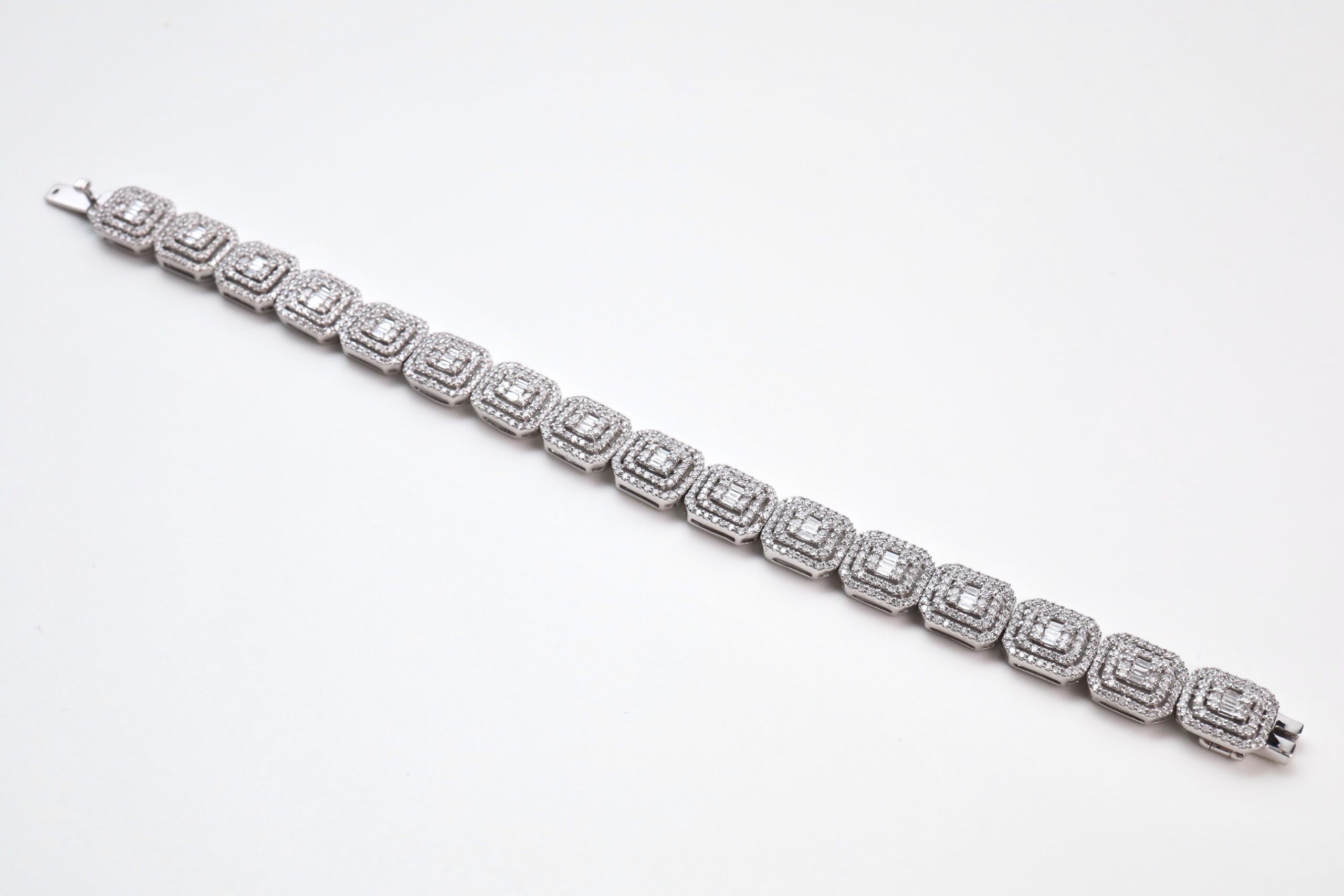 5.36 Carat Round and Baguette Diamond Illusion Bracelet in 14K White Gold - Image 15