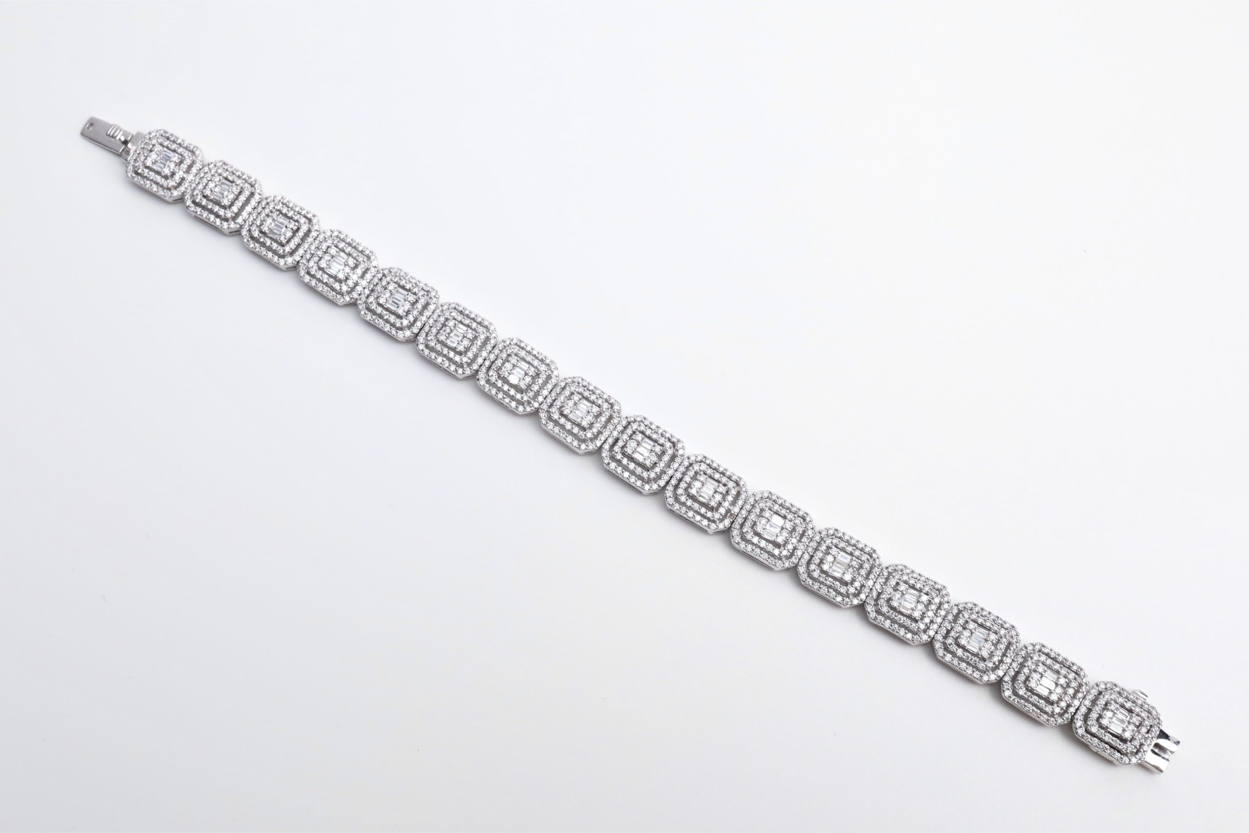 5.36 Carat Round and Baguette Diamond Illusion Bracelet in 14K White Gold - Image 13