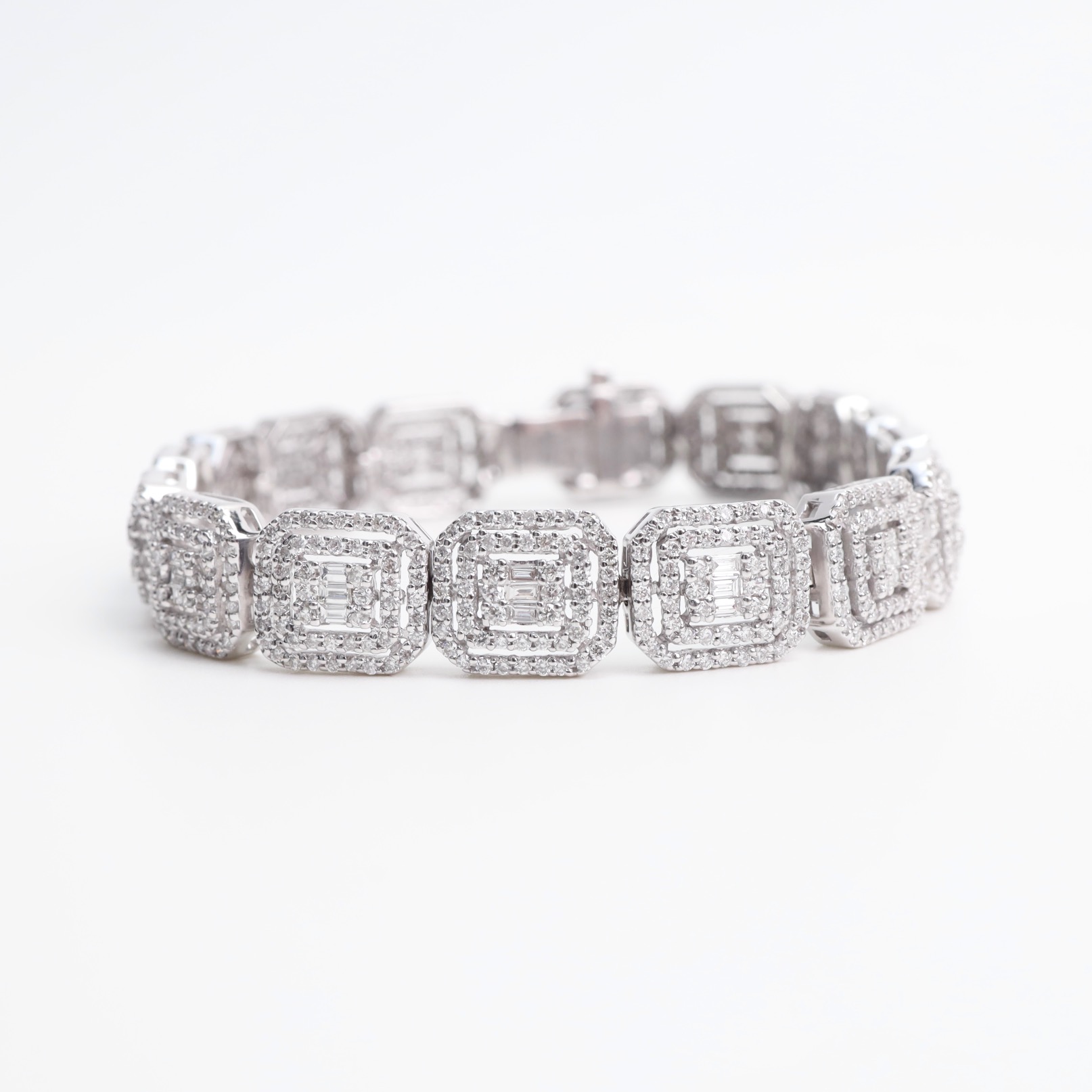 5.36 Carat Round and Baguette Diamond Illusion Bracelet in 14K White Gold - Image 10