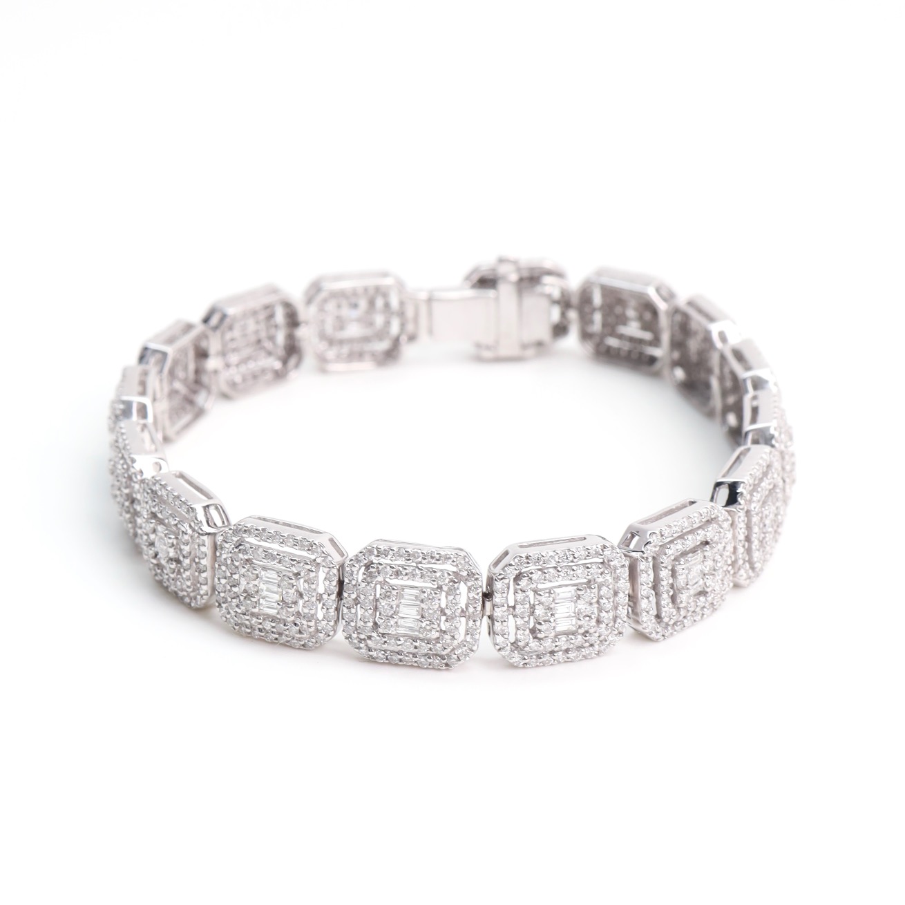 5.36 Carat Round and Baguette Diamond Illusion Bracelet in 14K White Gold - Image 8