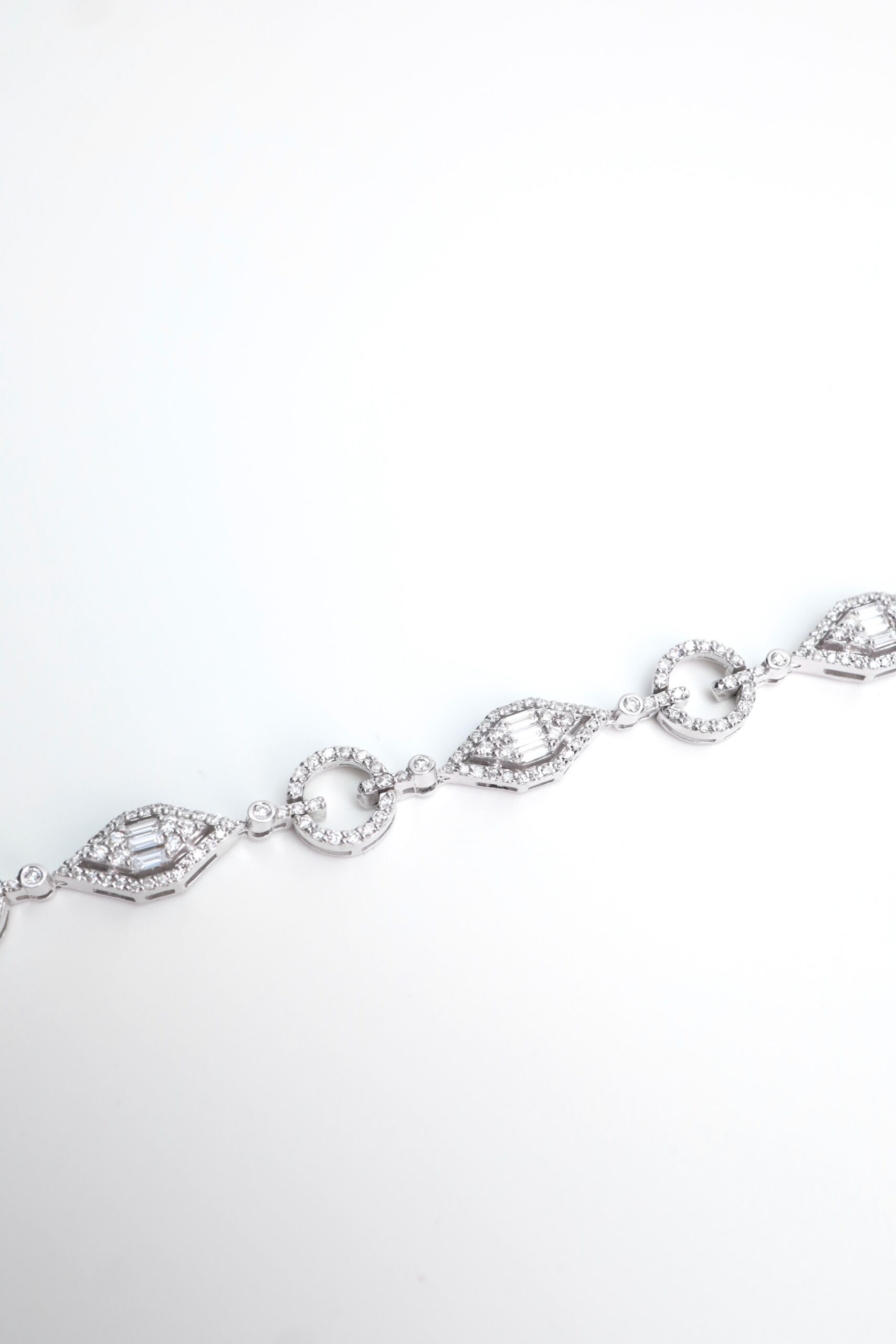2.45 Carat Diamond Illusion Eternity Bracelet in 18K White Gold - Image 10