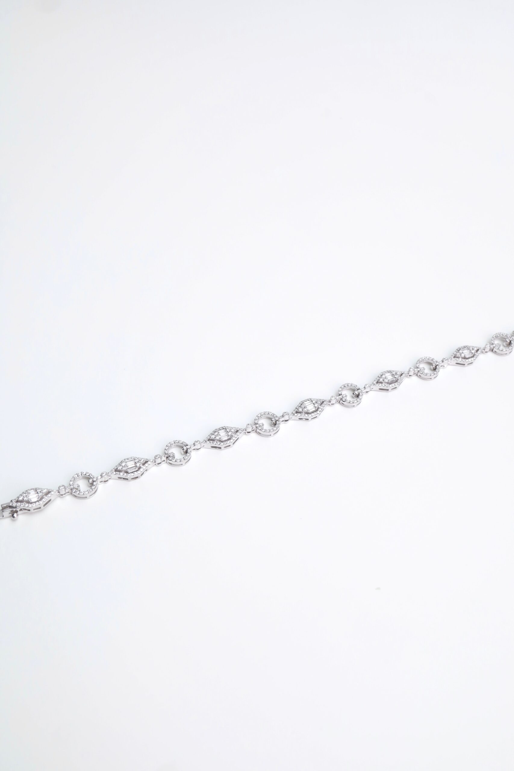 2.45 Carat Diamond Illusion Eternity Bracelet in 18K White Gold - Image 8