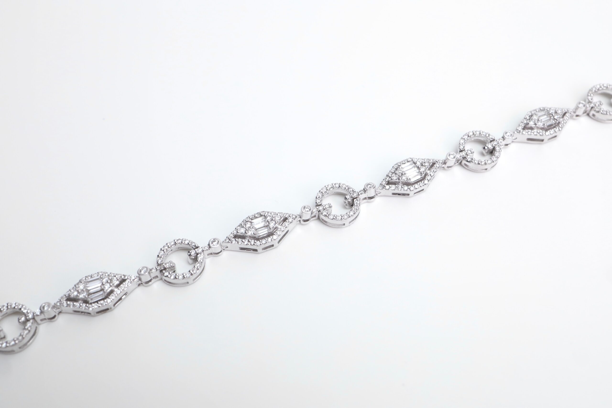 2.45 Carat Diamond Illusion Eternity Bracelet in 18K White Gold - Image 6