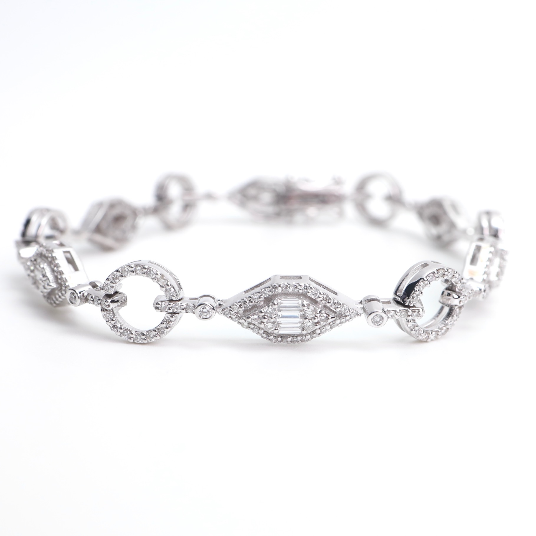 2.45 Carat Diamond Illusion Eternity Bracelet in 18K White Gold - Image 9