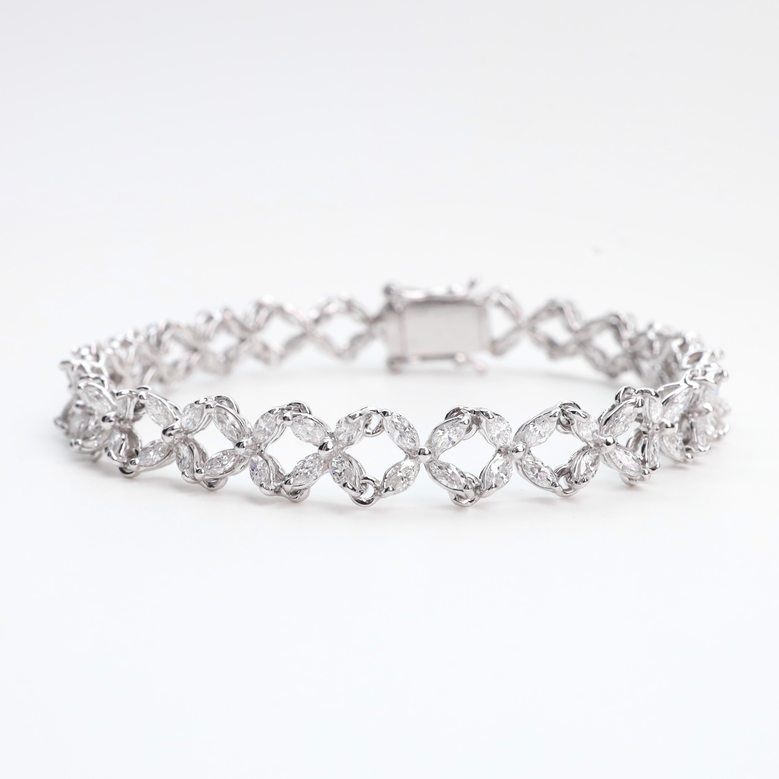 3.57 Carat Fancy Marquise Diamond Bracelet in 14K White Gold - Image 9