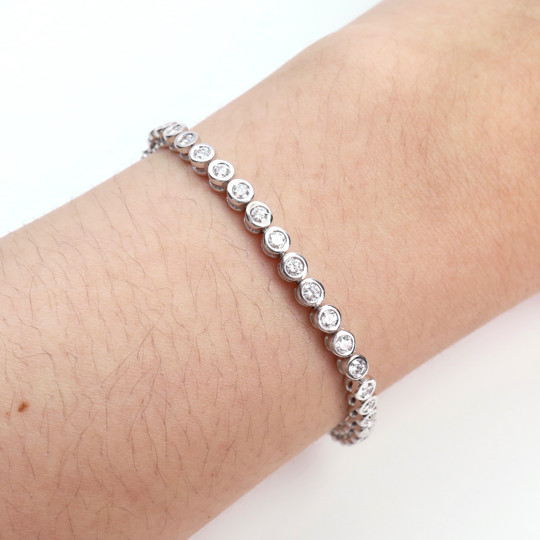 2.52 Carat Bezel-Set Diamond Tennis Bracelet in 18K White Gold - Image 6