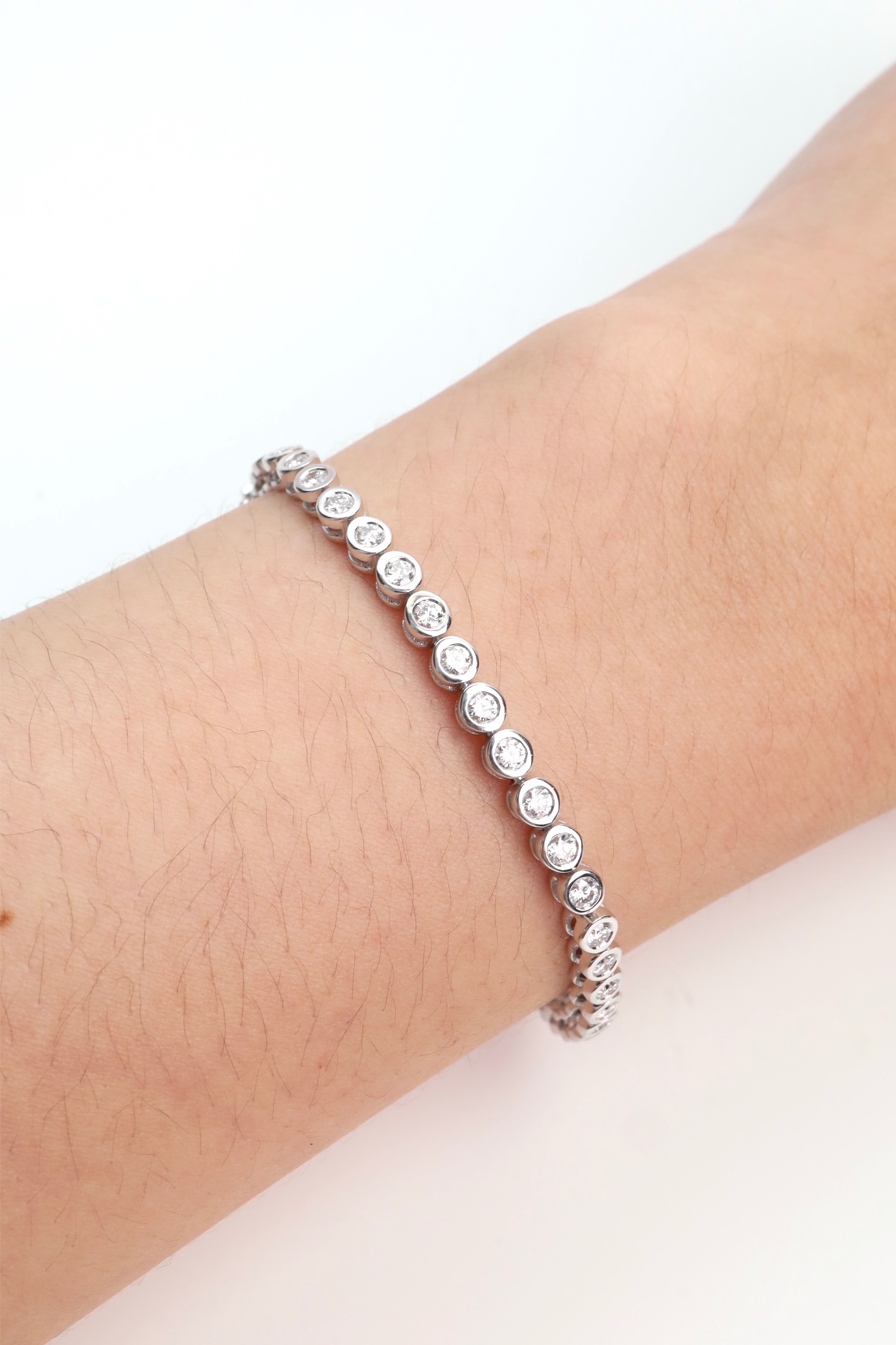 2.52 Carat Bezel-Set Diamond Tennis Bracelet in 18K White Gold - Image 2
