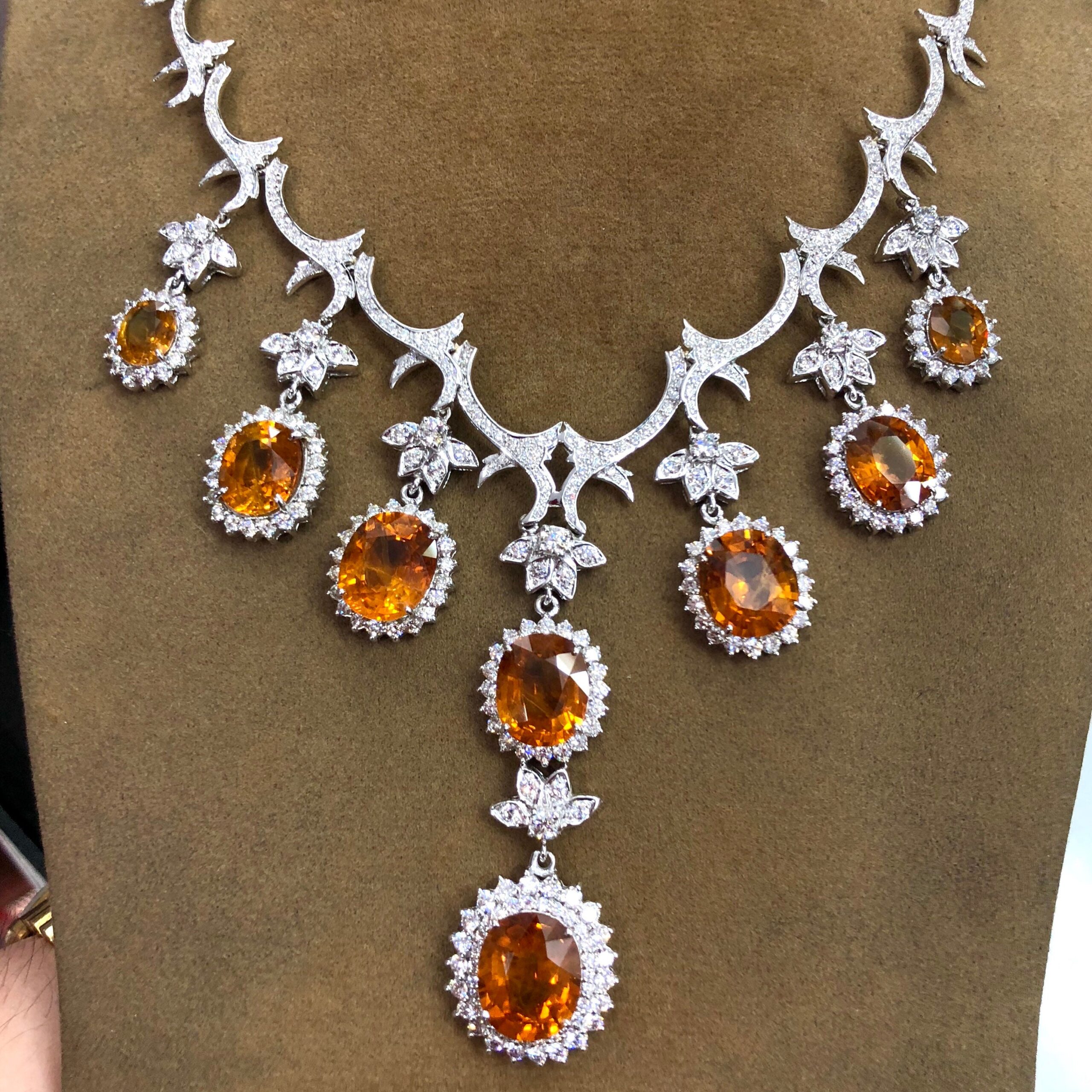 HUGE NECKLACE! 54.48TCW Yellow Sapphire & VS Diamonds in 18K White Gold - Image 4