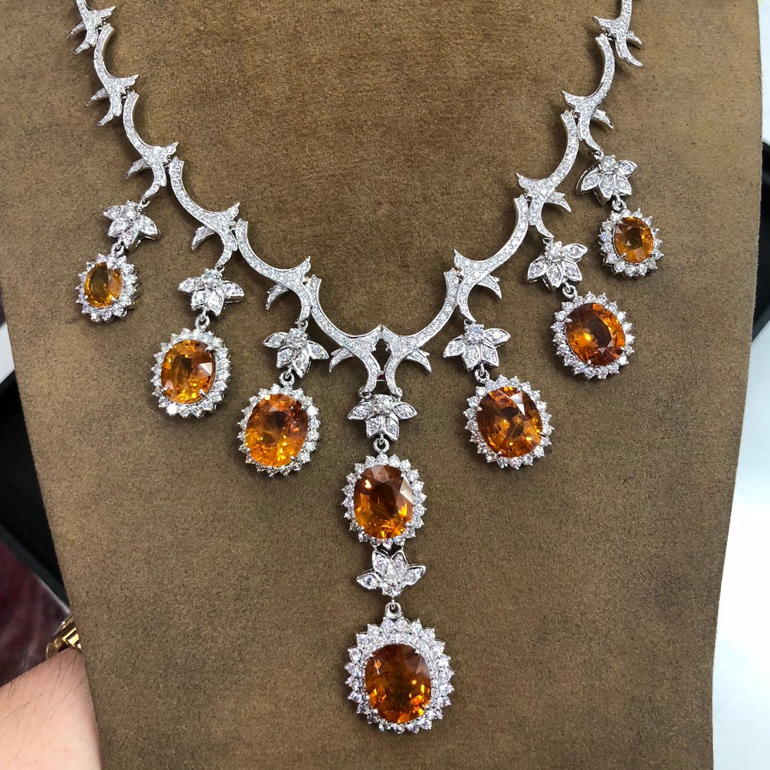HUGE NECKLACE! 54.48TCW Yellow Sapphire & VS Diamonds in 18K White Gold - Image 9
