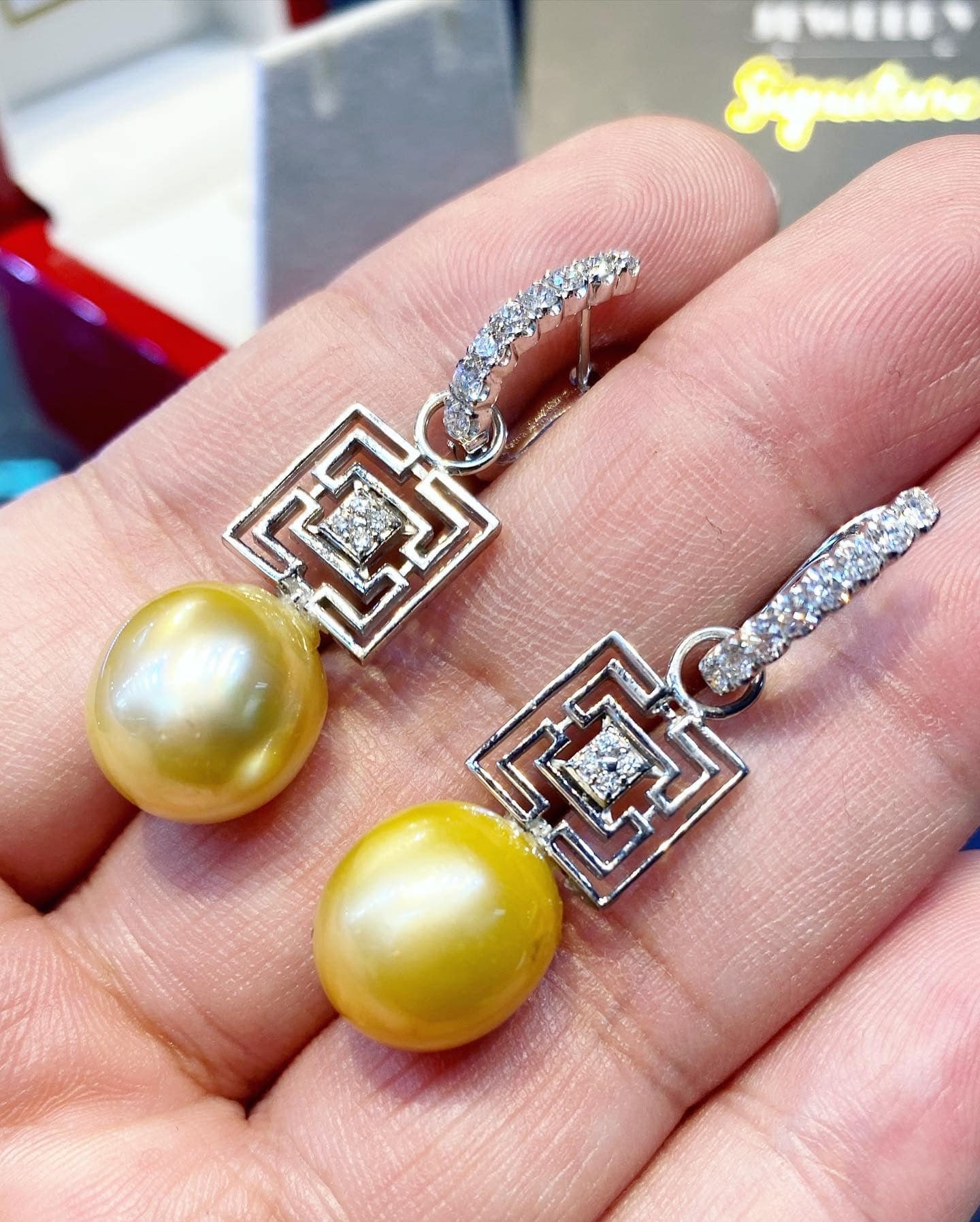 UNIQUE! 14mm Golden South Sea Pearl & Diamond 18K White Gold Detachable Earrings - Image 6