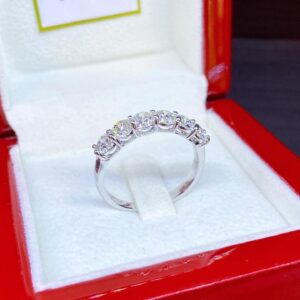 SPARKLING! 1.38 TCW Diamond Natural 18K White Gold Ring Wedding Band