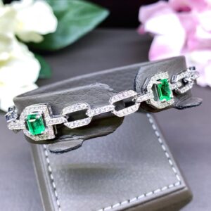 ART DECO 6.09TCW Emerald & Diamonds in 18K Solid White Gold Bracelet