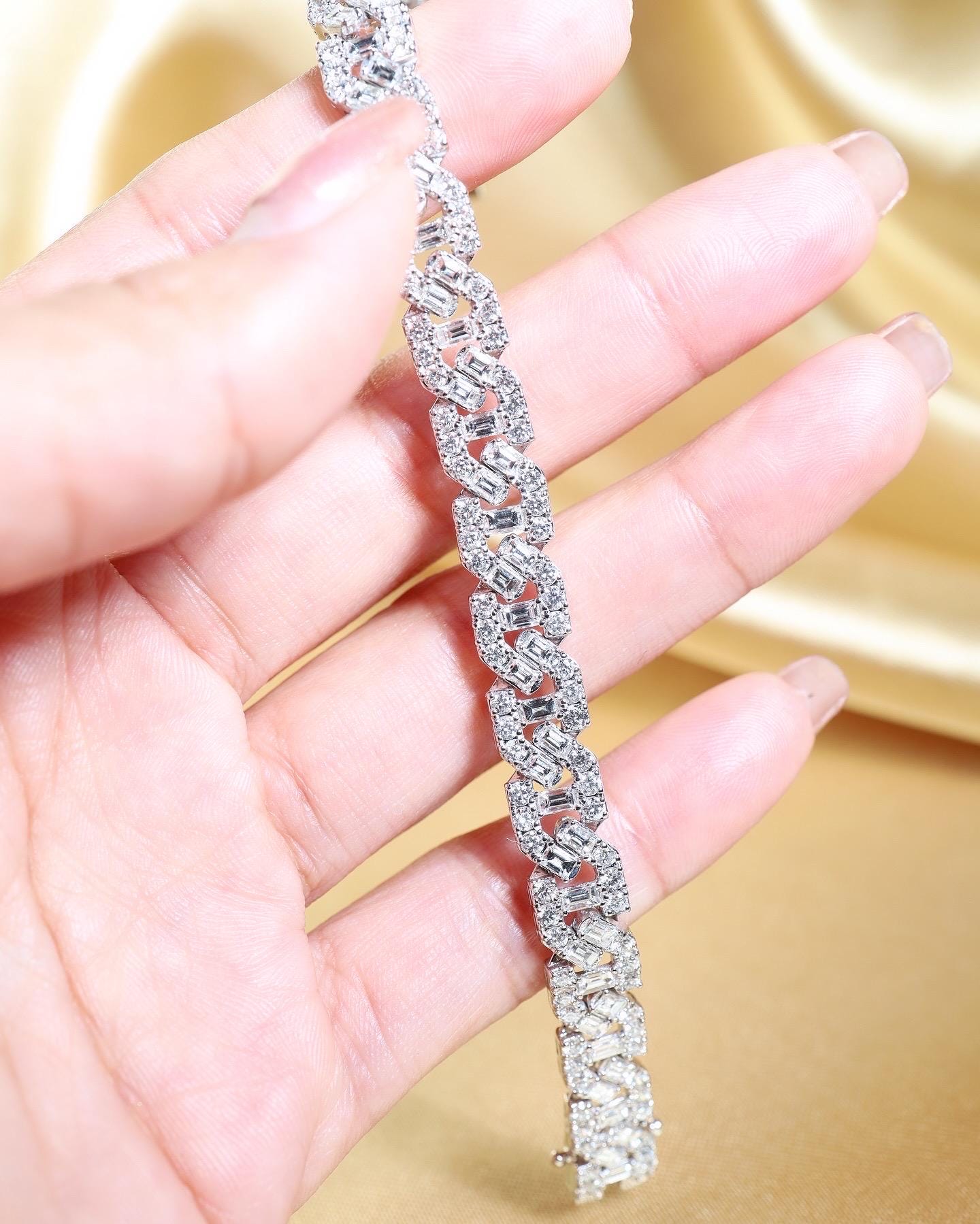 CHAIN! 8.66TCW F/VS Diamonds in 14K Solid White Gold Bracelet Hiphop Bangle - Image 5