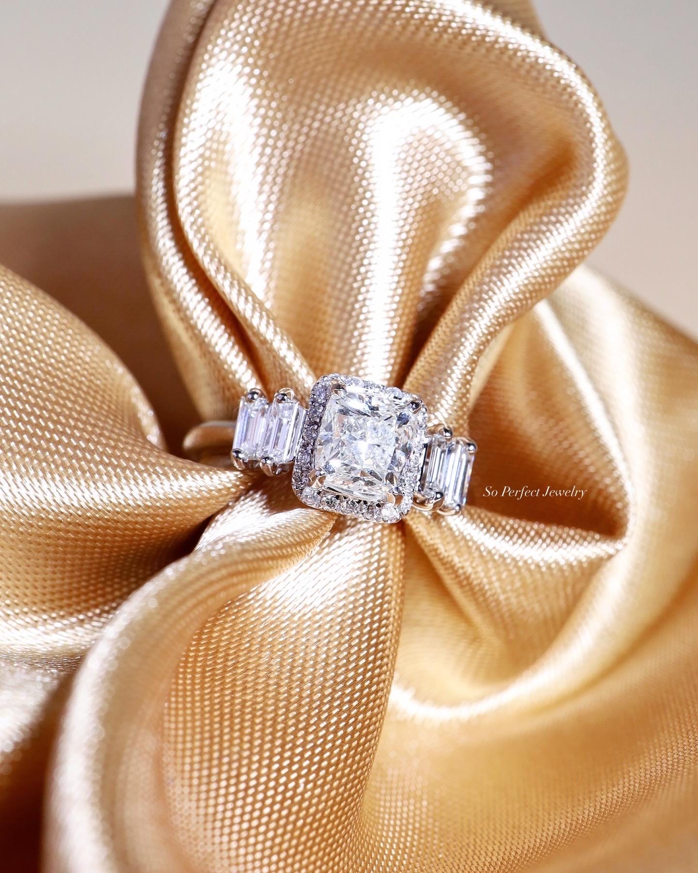 GIA! Cushion Diamond VS Diamonds in 18K Solid Baguette White Gold Ring