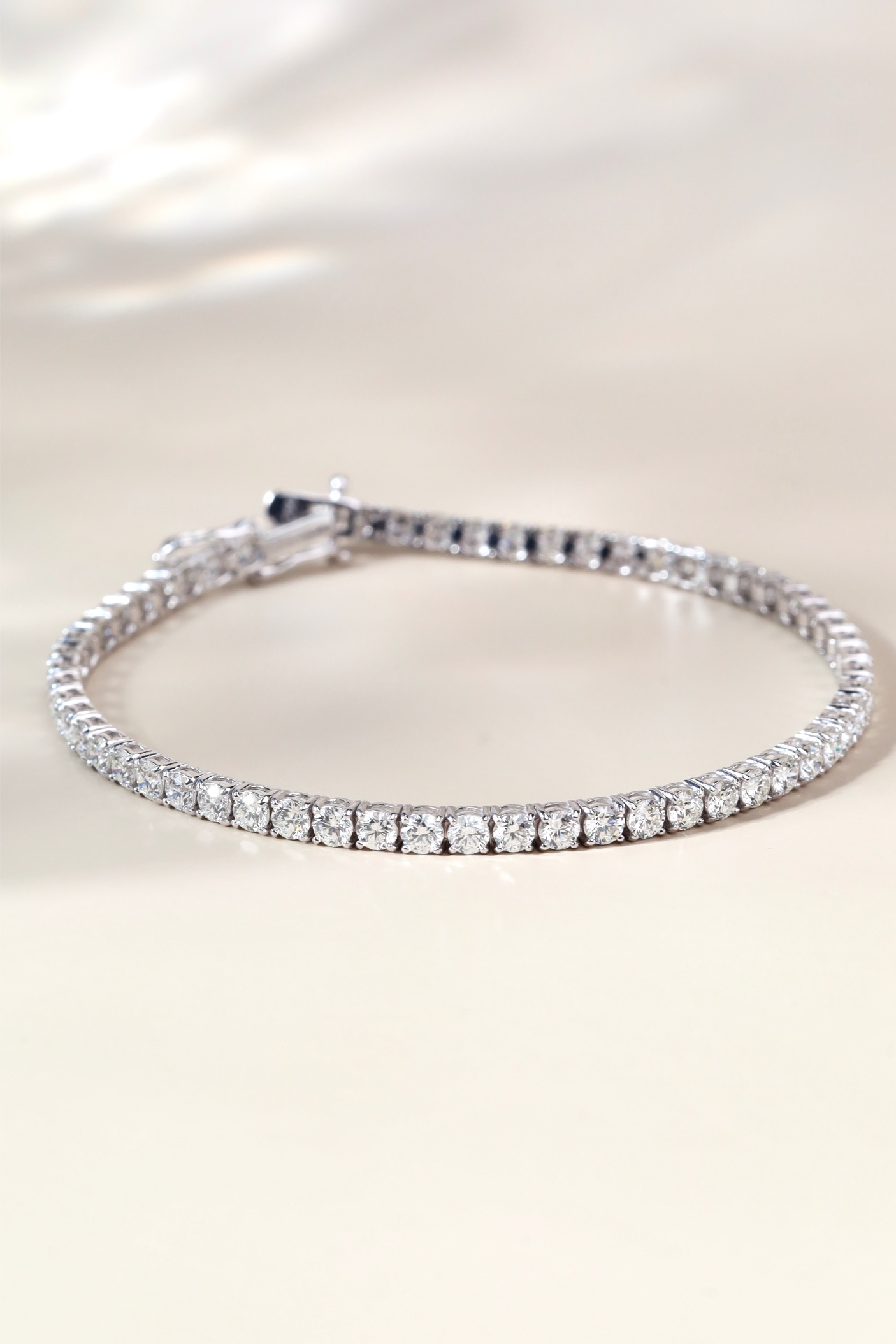 5.35 Carat Round Diamond Tennis Bracelet in 18K White Gold - Image 8