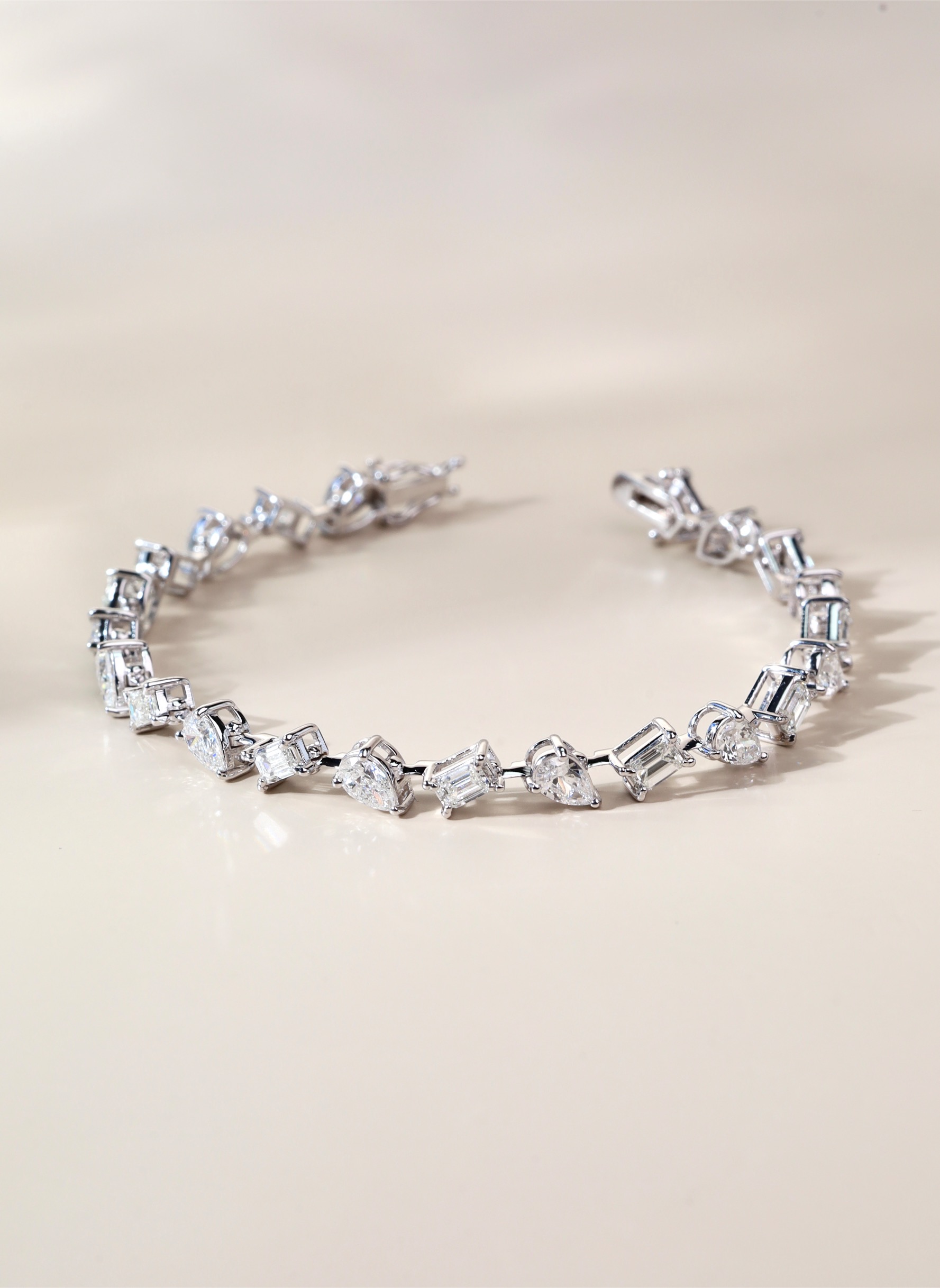 6.13 Carat Pear and Emerald-Cut Diamond Bracelet in 18K White Gold - Image 3